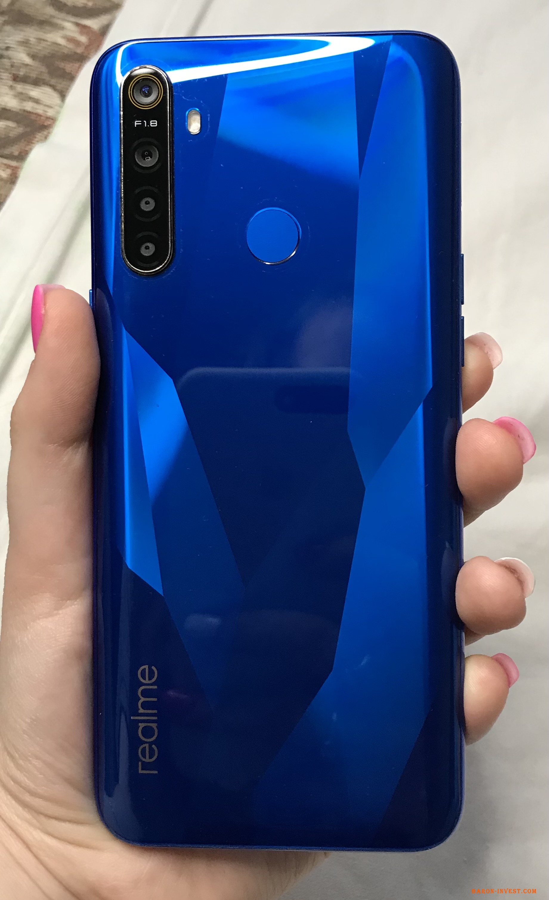 Б/у телефон Realme 5 (3/64 GB)